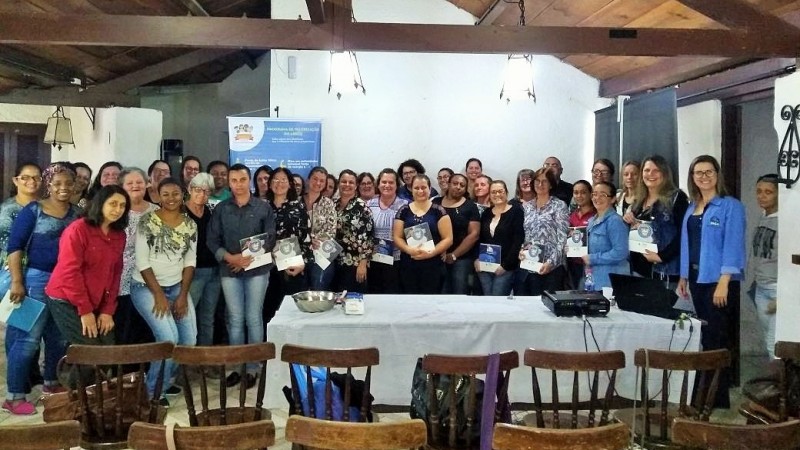 Atividades do Provarroz realizadas com merendeiras da rede municipal de Pelotas